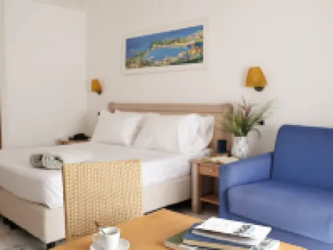 โรงแรมเทอร์มี โอเรียนเต - ชายหาด & สปา โรงแรมในอิสเกีย