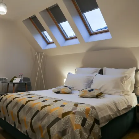 Expecto Apartments