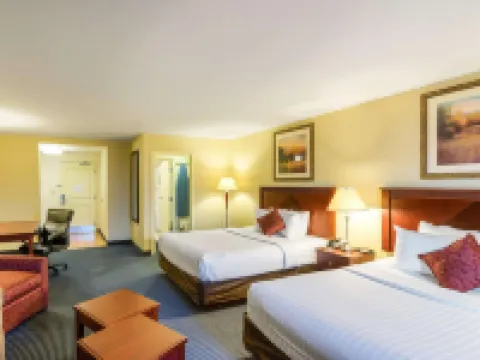 多佛爾美茵斯坦套房酒店 多佛爾酒店