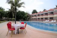 Coral Beach Resort - Beach