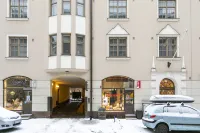 2Ndhomes Central 85m2 2Br Apartment - Condos