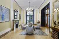Beautiful 2Br Condo at Pentagon City