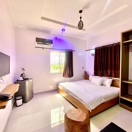 Bintoo Hotel Limited