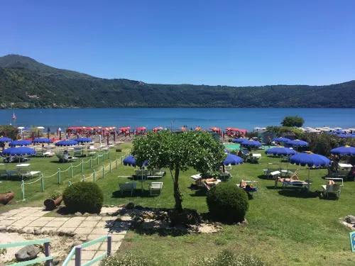B&B Casa di Giò Luxury Resort Hotels in Aprilia