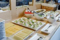 Aqua House - breakfast