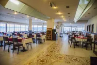 Çanak Hotel - petit déjeuner