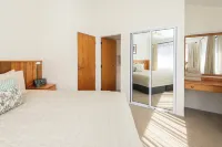 Whispering Pines Cottages - Balkon