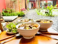Truong Phu House - Hotel & Apartment