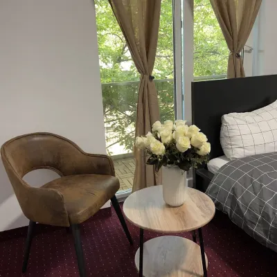 La Vila Maria Hoteles cerca de The North Train Station