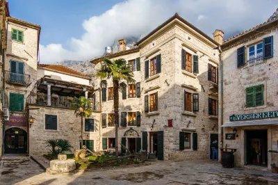 Hotel Monte Cristo Hotels in Kotor
