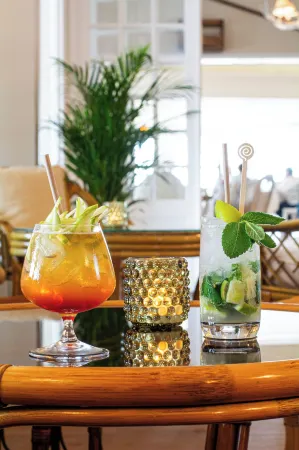 Hôtel de La Plage Отели рядом с достопримечательностью «courseulles»