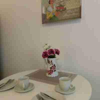 Apartment Regina Dining/Meeting Rooms