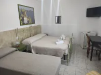 La Casetta B&B Hotels in Torregrotta