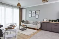 Metro Imielin 8th Floor Apartment Hotels in Piaseczno