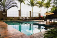 Class Hotel Varginha - Pools