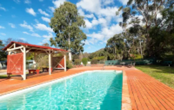 Breeze Holiday Parks - Grampians Hotels in Halls Gap