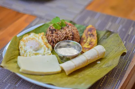 Hotel Luna Llena Отели в г. Тамариндо