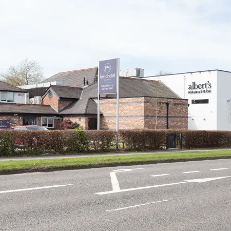 Hello Hotel Отели рядом с достопримечательностью «BBC Salford Quays»