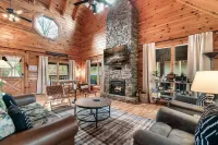 Summer Special! Pools, 2 HotTubs, Theater, Pet Friendly - 4-Star