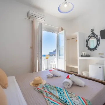 Join Us Low Cost Rooms Отели рядом с достопримечательностью «Черный пляж»