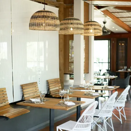 Lagoon Attitude (Adults Only)