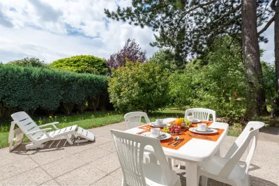 Expo Garden House Hotels in 
