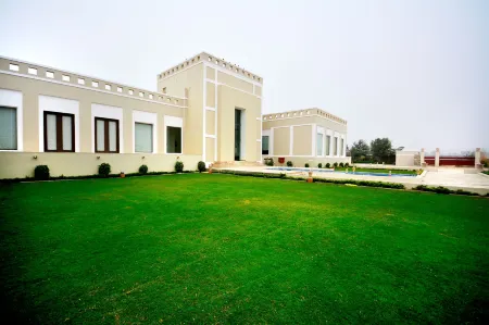 TreeHouse Achrol Niwas Отели в г. Самод