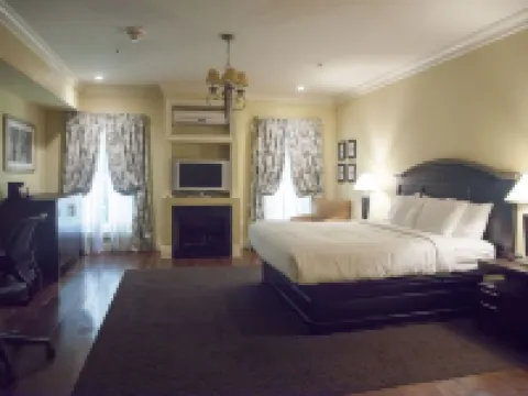 Niagara Crossing Hotel and Spa Hotéis em Niagara County