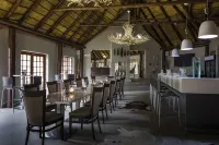 Monate Game Lodge - breakfast