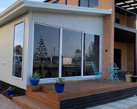 Boat Harbour Jetty B&B Hotels in Yarram