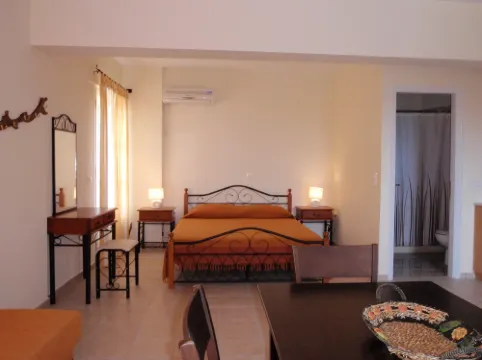 アフロクシリア