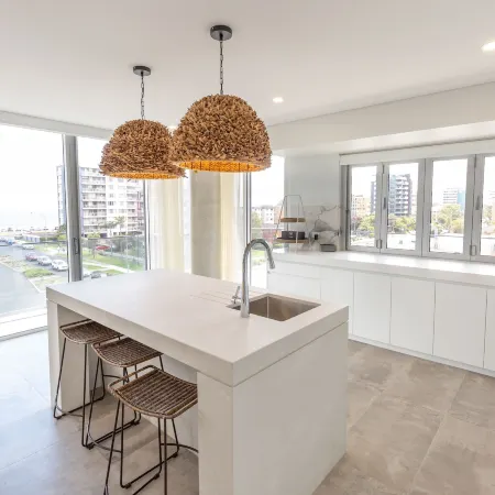 Astina Suites, Forster