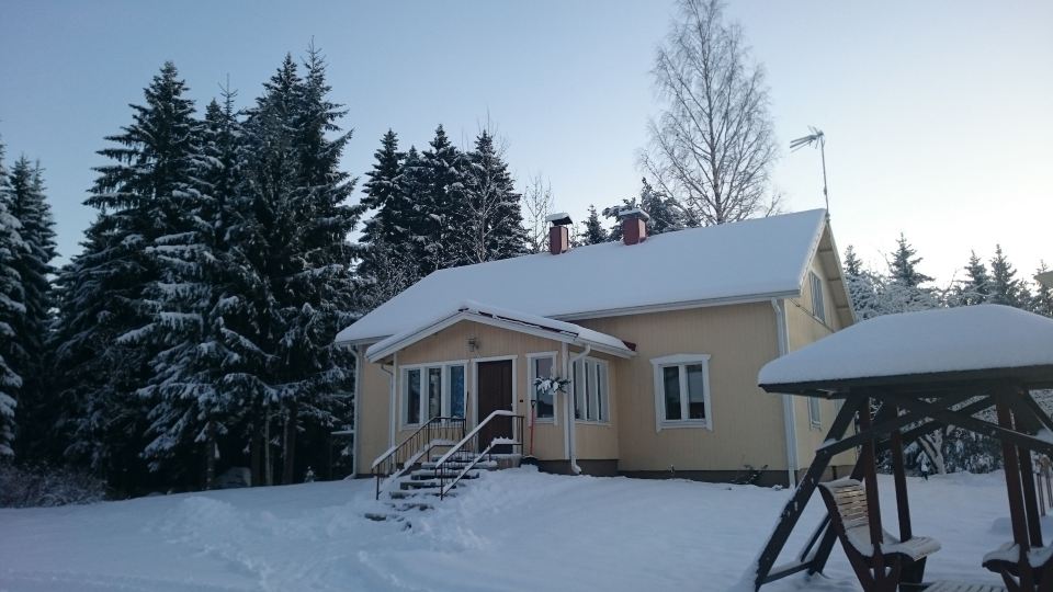 Kommee Kurki - Cozy Country House with Sauna