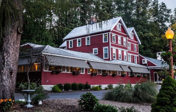 Springside Inn