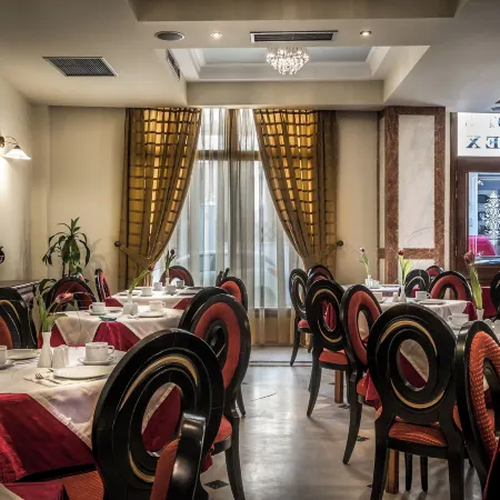 Rex Hotel