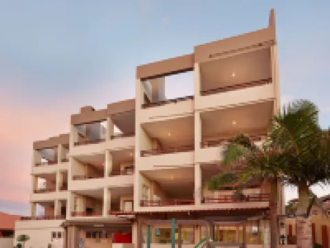 First Group Costa Smeralda Hoteles en Margate