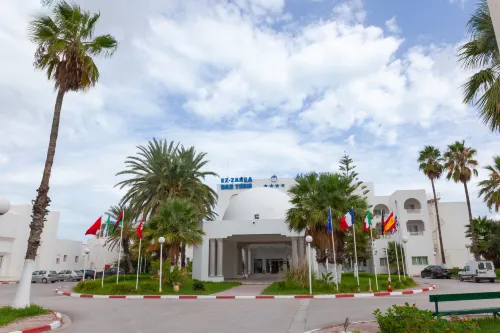 Hotel Ezzahra Dar Tunis - 4 ดาว