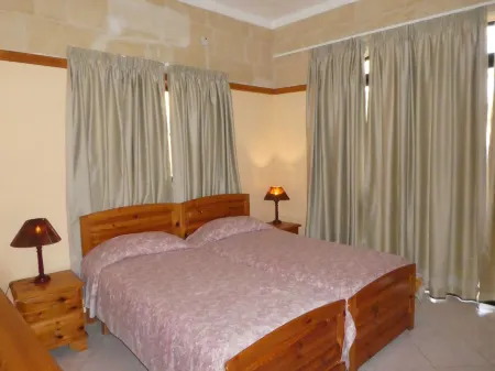 San Antonio Guesthouse