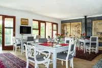 Inn and Out Plus Craighall - 4-Star
