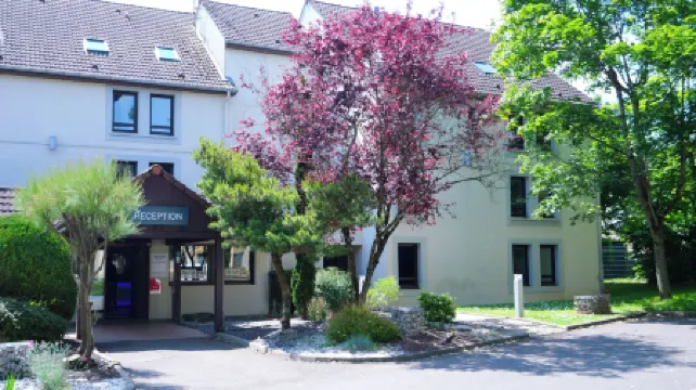 Kyriad Dijon Est - Mirande