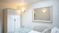 Modern Townhouse Apartment in Stratford Upon Avon with Wifi & Netflix -  Ferienwohnungen