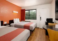 Motel 6 Camarillo, CA