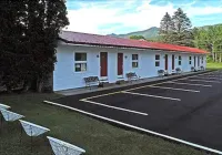 Rodeway Inn Lincoln I-93 - Parkplatz