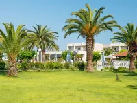 Hotel Aethria Hotels near Marble Beach