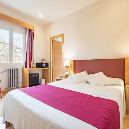 Hotel Amic Colon Отели рядом с достопримечательностью «Конгресс-центр Пальмы»