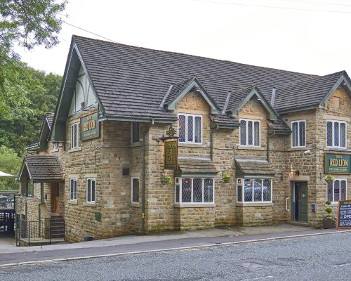 The Red Lion Hawkshaw Hotels in Bury District