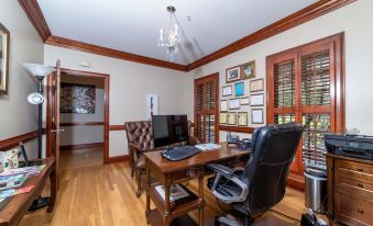 Pleasanton Courtyard B&B