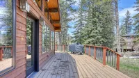 Charming 3-bedroom chalet right off the ski slopes!