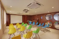 Svasti Inn Jamnagar Hotels in Джамнагар