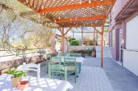 Yasmine Apartments and Rooms